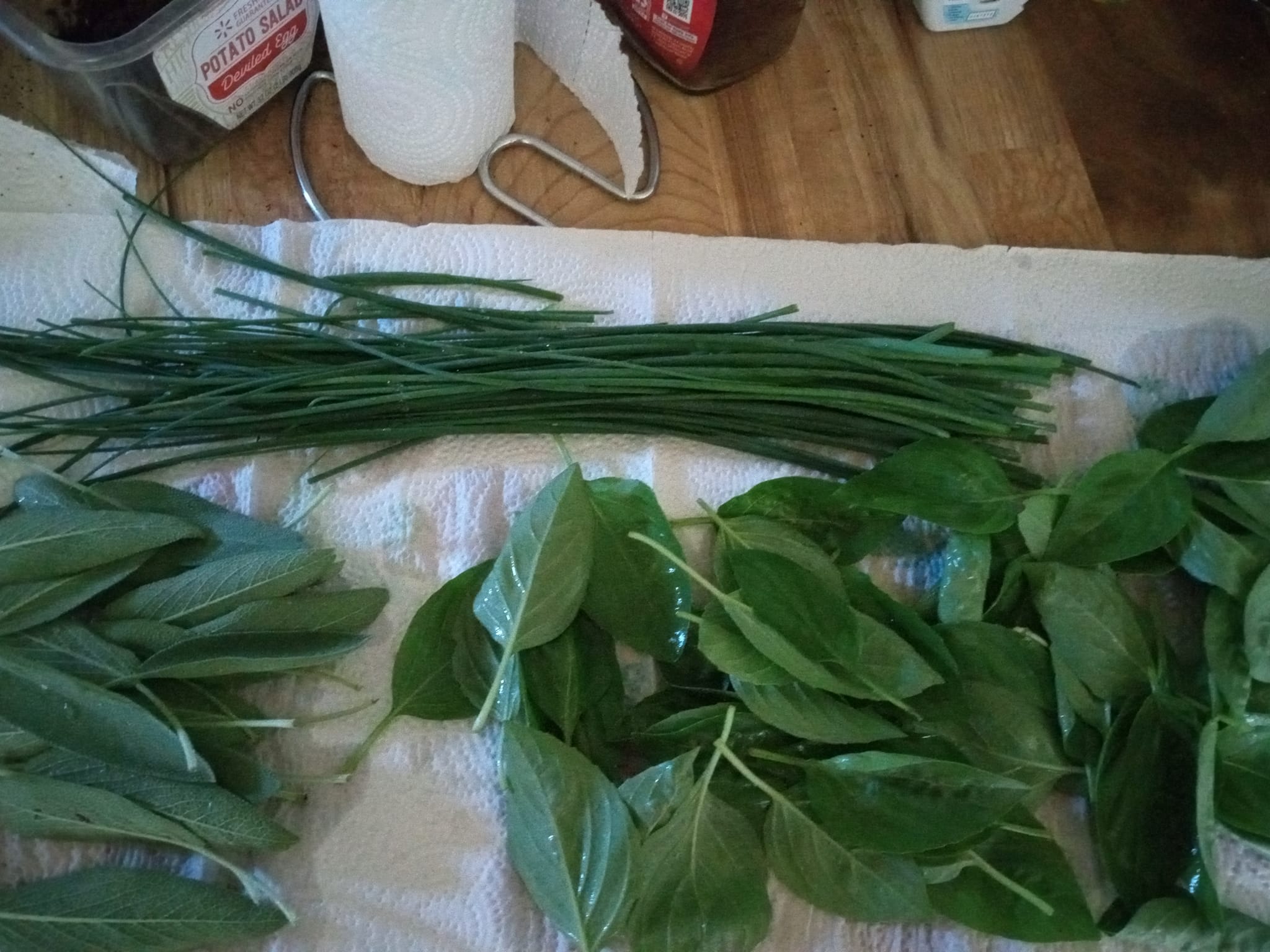 Fresh herbs for drying