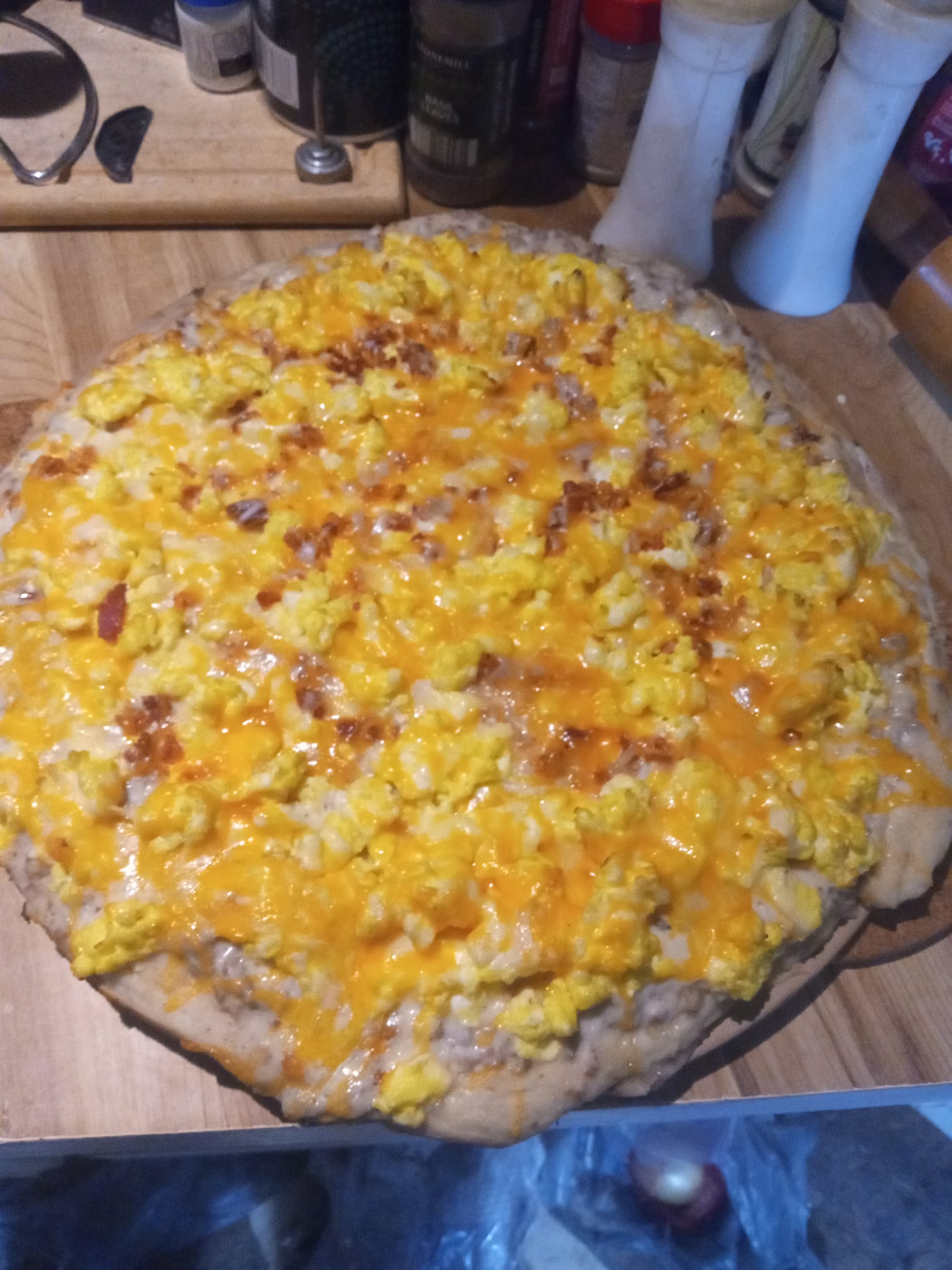 Breakfast pizza