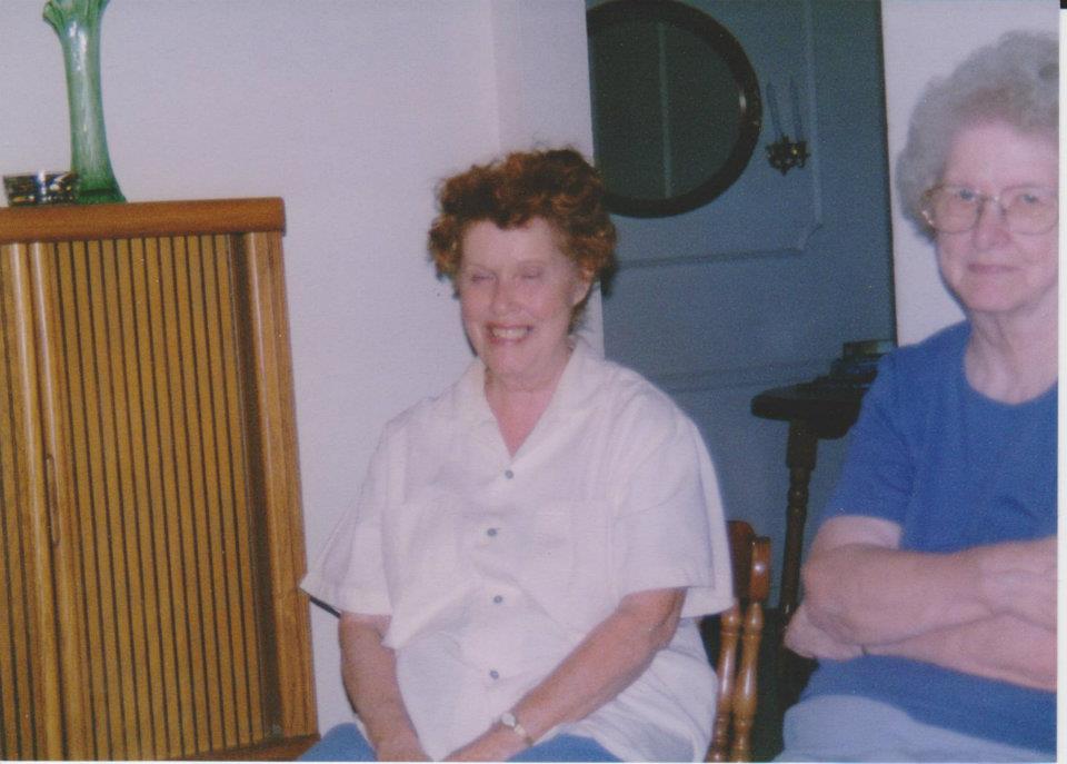 Glenda Herndon with cousin Dorothy Sea